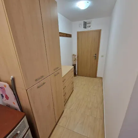 Apartment Aqua Dreams A4, Sveti Vlas , A Much Sought After Complex. Burgas