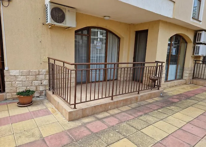 Aqua Dreams A4, Sveti Vlas , A Much Sought After Complex. Бургас